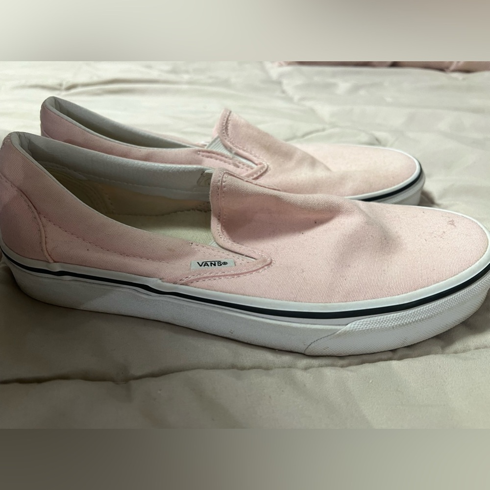 Vans Classic Slip On Sneaker - Pink Size 8.5